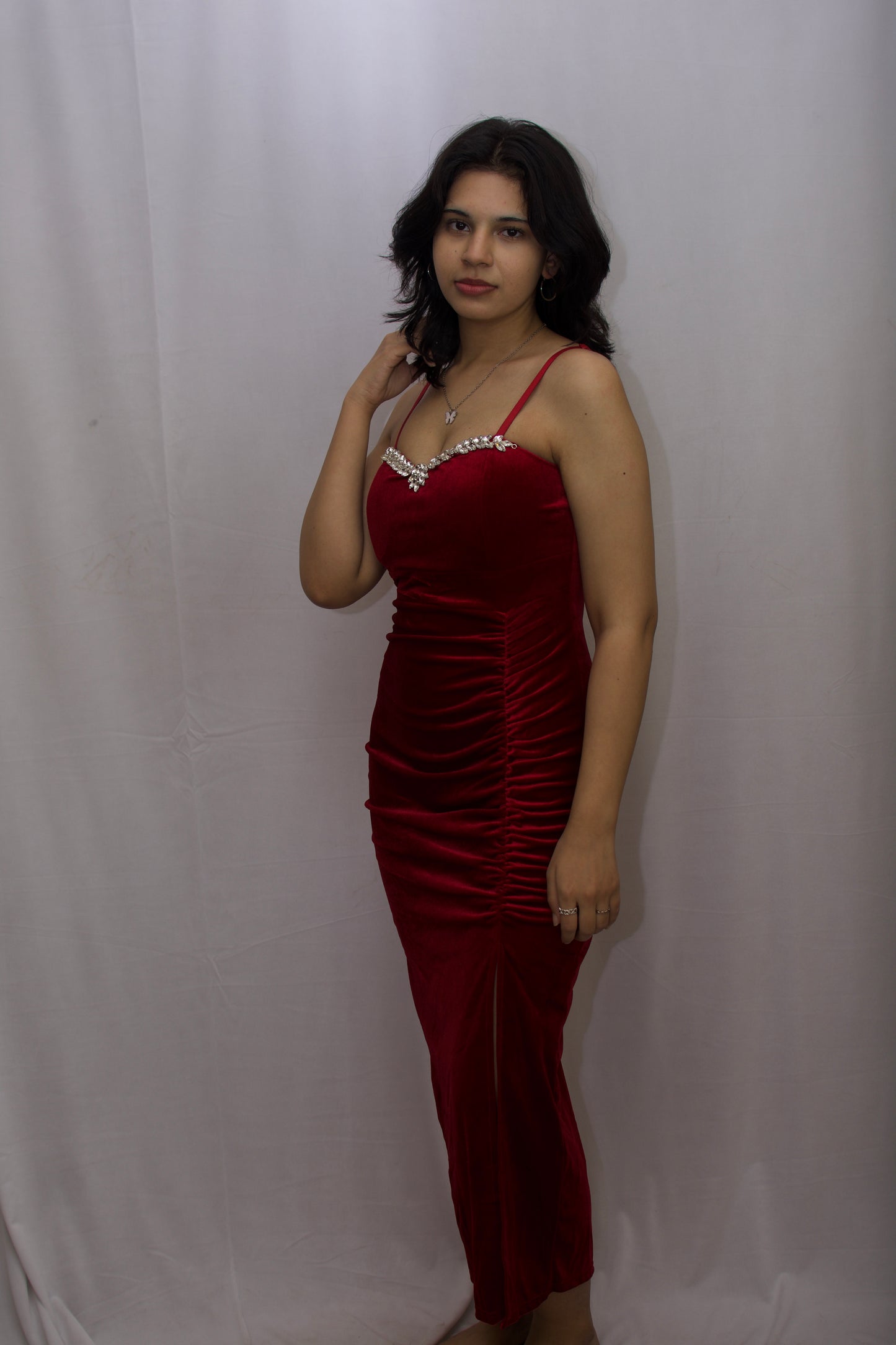 Diamond Line Velvet Midi Dress - Red