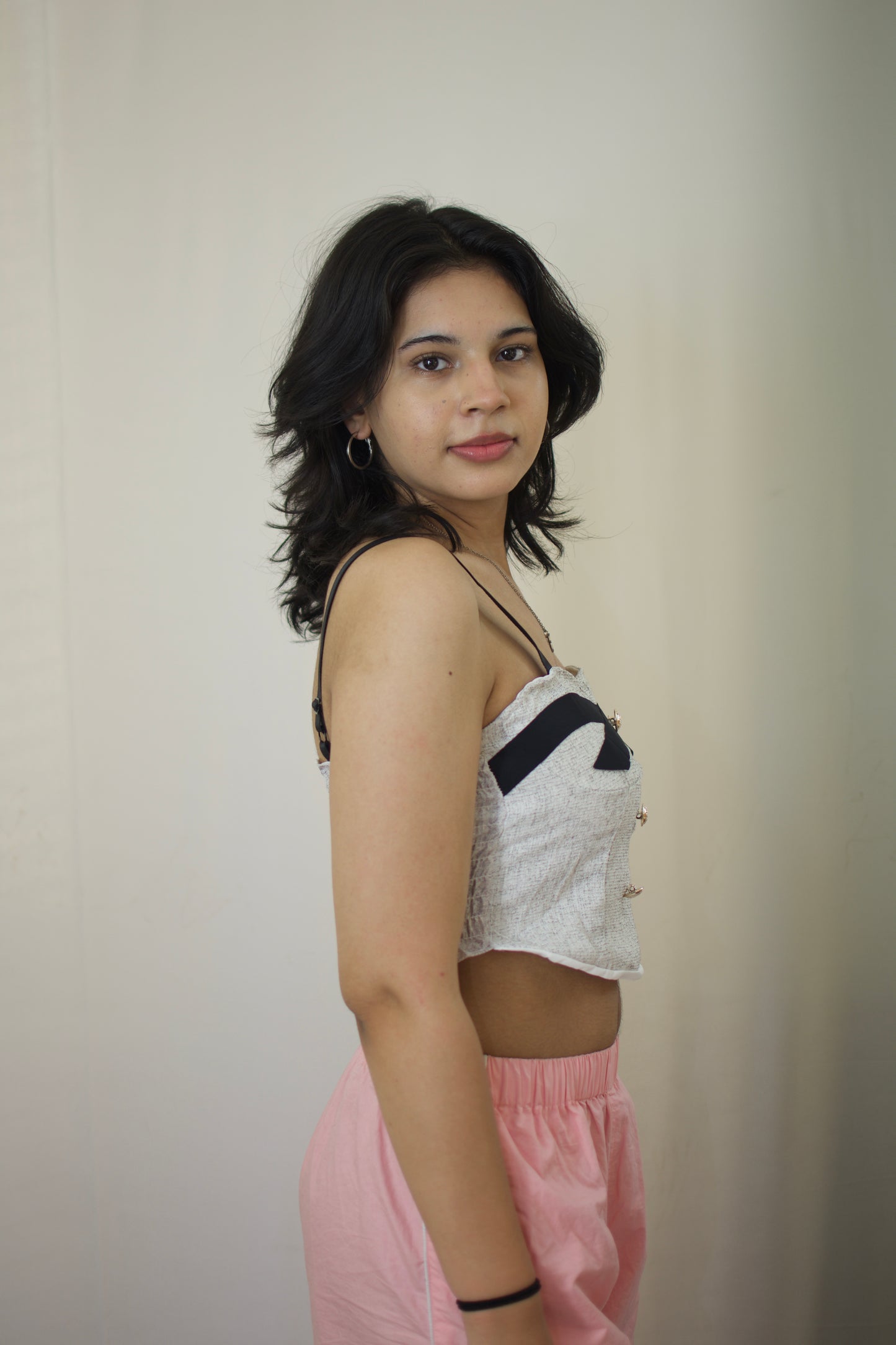 Two-Tone Solid Tie Crop Top – Chic & Bold Statement Piece